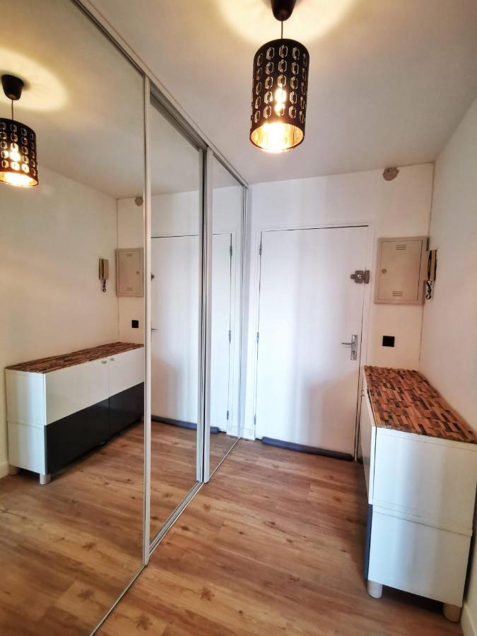 Le 79 Reflet De La Marne Apartman Noisy-le-Grand Kültér fotó